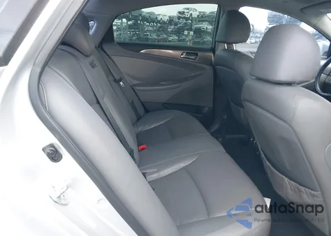 2012 Hyundai Sonata Hybrid z USA, uszkodzony, nr VIN KMHEC4A46CA037795